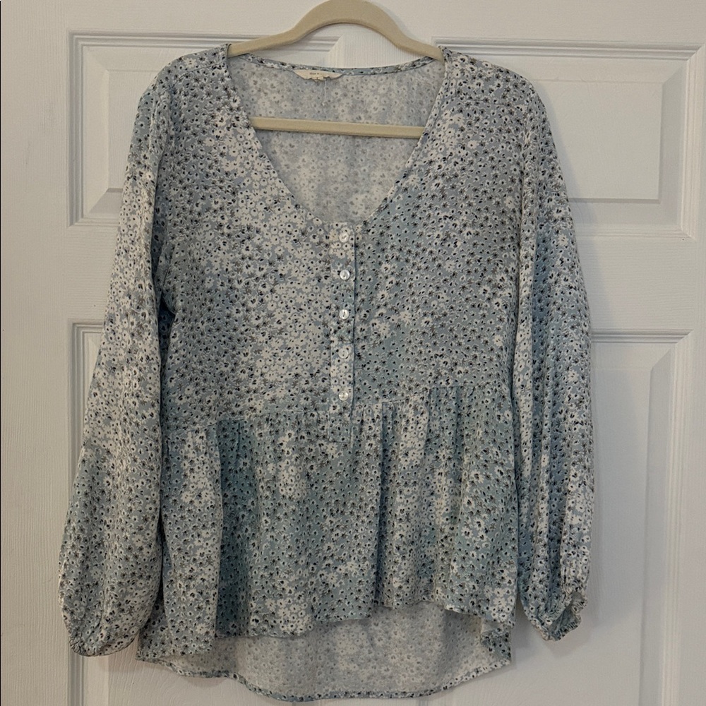 Chic Button-Down Floral Blouse